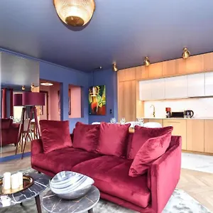 https://luxury-la-vie-en-rose-place-ditalie-croulebarbe.fr-paris.fr